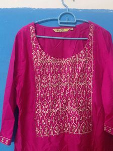 Elegant Pink Kurti with Gold Embroidery