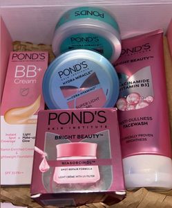Pond's Skincare Set