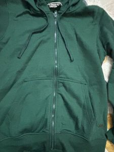 Roadster Women's Green Zip-Up Hoodie
