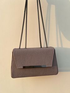 Affordable And Spacious Sling Cum Shoulder Bag