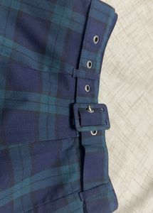 Classic Plaid Mini Skirt with Belt