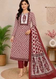 brand new Maroon Geometric Print Kurta Set