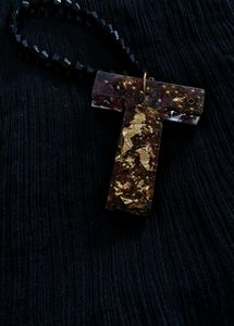 Initial 'T' Resin keychain