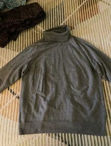 Zara Gray Turtleneck Sweater