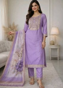 Elegant Lavender Kurta Set with Dupatta