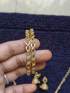 Gold-toned Jewelry Set