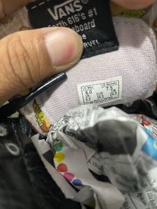 New Vans Sk8-Hi Marvel Deadpool Sneakers