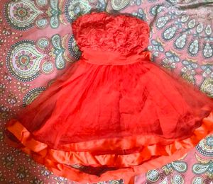 Stunning Red Strapless Party Dress
