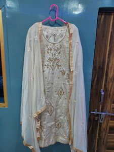 Pakistani Style Kurta Pant Set