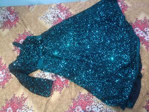 Sparkling Emerald Green Sequin Gown