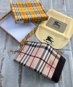 BURBERRY**PREMIUM QUALITY* MENS WALLET WITH BOX