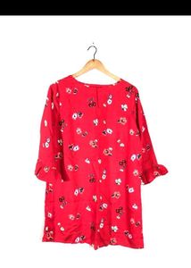 Red Floral 3/4 Sleeve Tunic Top