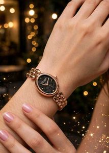 Elegant women Coach Watch in budget