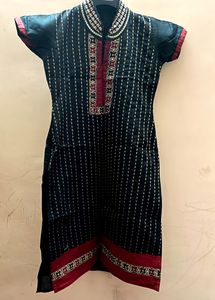 Vintage Embroidered Kurti