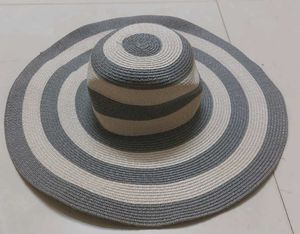 Grey Woven hat