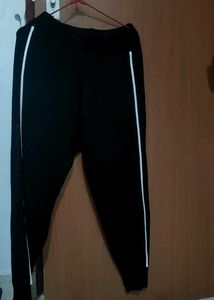Black Activewear Leggings with White Stripe