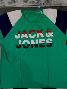 Jack and Jones XL size tshirt rare use good