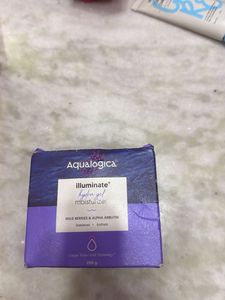 Aqualogica Illuminate+ Hydra Gel Moisturizer