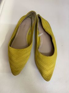 Yellow Knit Pointed Flats