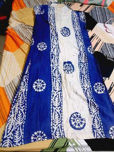 Blue &amp; White Batik Print Nightgown