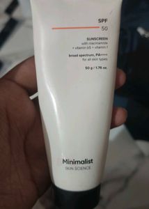 Minimalist SPF 50 Sunscreen with Niacinamide