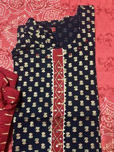 Blue And Maroon Kurta Set With Dupatta