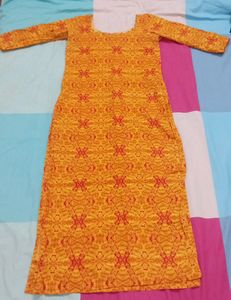 Yellow Colour ,3/4th Slimfit Cotton Kurti