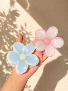 Cute Flower Claw Clips - Set of 2