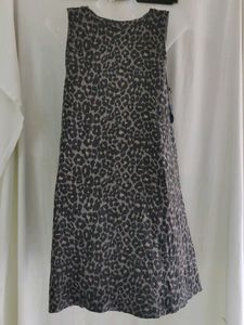 Leopard Print Sleeveless Mini Dress