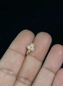 Non Piercing Nose pin