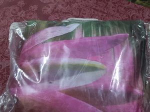 Beautiful Lotus Print velvet  bed sheet with pillo