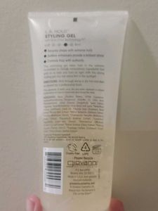 Giovanni LA hold gel