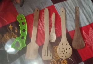 Wooden Kitchen Utensil Set