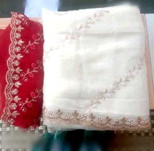 A white beautiful saare with Pinteresty look