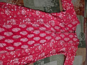 Beautiful Pink Floral Print Kurta