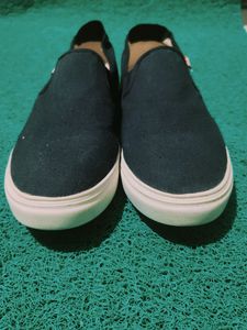 Fila Men's Casual Shoes. Like New . Good Condition