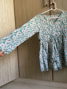 Elegant Teal Paisley Print Kurta