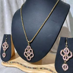 Elegant Pink Stone Necklace &amp; Earring Set