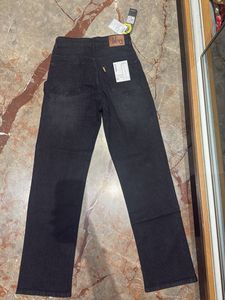 OFF DUTY INDIA Women's Black Straight Fit Jeans