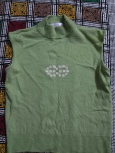 Light Green Sleeveless Turtleneck Sweater