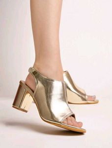 Stylish Gold Slingback Block Heels