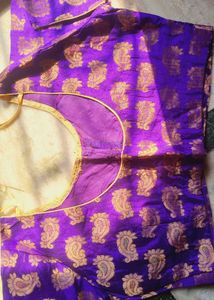 Kanjivaram Blouse With Three quater Sleeves