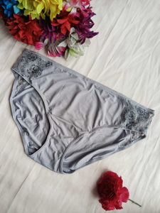 Comfortable Lace Trim Briefs