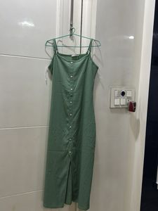 green causal cute outfit