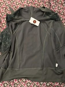 Stylish Camo Zip-Up Hoodie