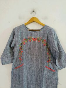 Grey Embroidery Kurta (Women's)