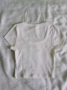 🎀H&amp;M White Ribbed Cropped Top🎀