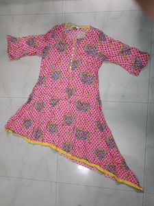 M pink bell sleeves asymmetrical kurti