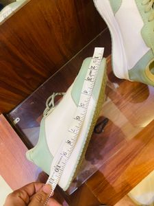 Puma Women's Casual Sneakers