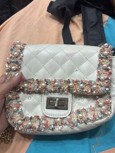 Chic White Quilted Crossbody Bag